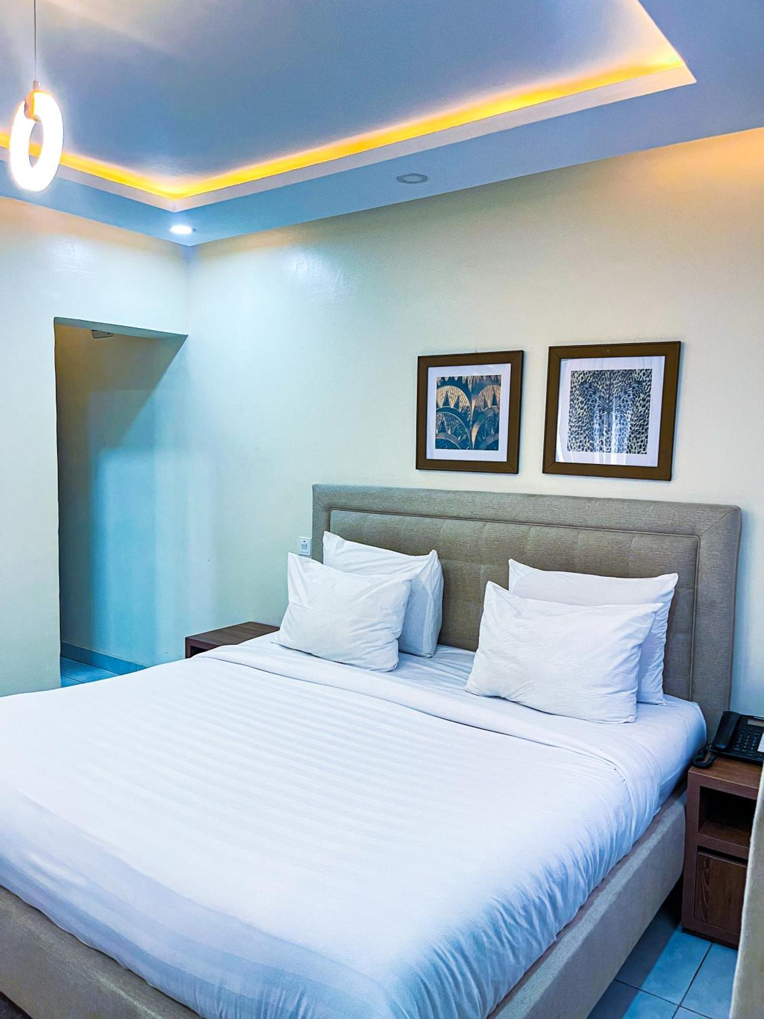 Plush Hotel,Abuja Luaran gambar