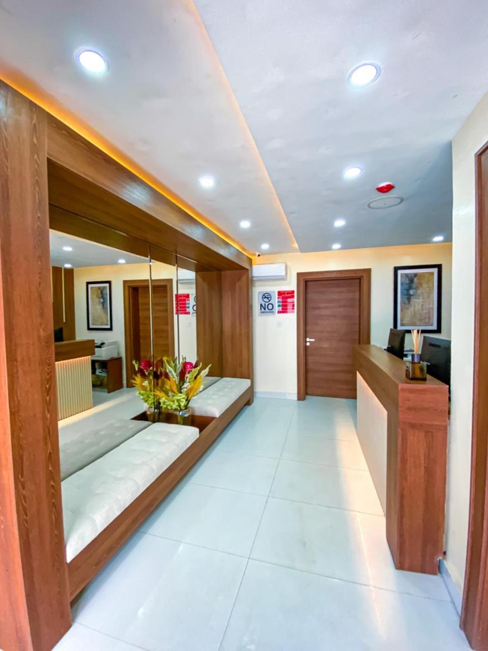 Plush Hotel,Abuja Luaran gambar
